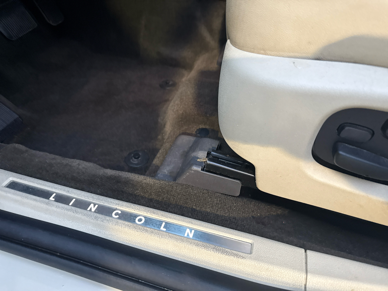 Lincoln MKS FWD 2015