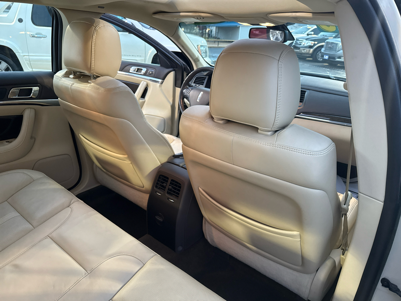 Lincoln MKS FWD 2015