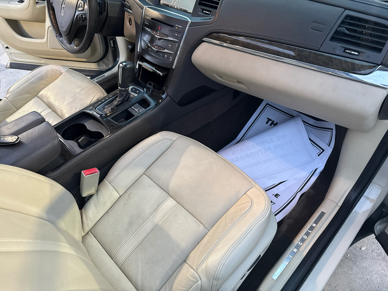 Lincoln MKS FWD 2015