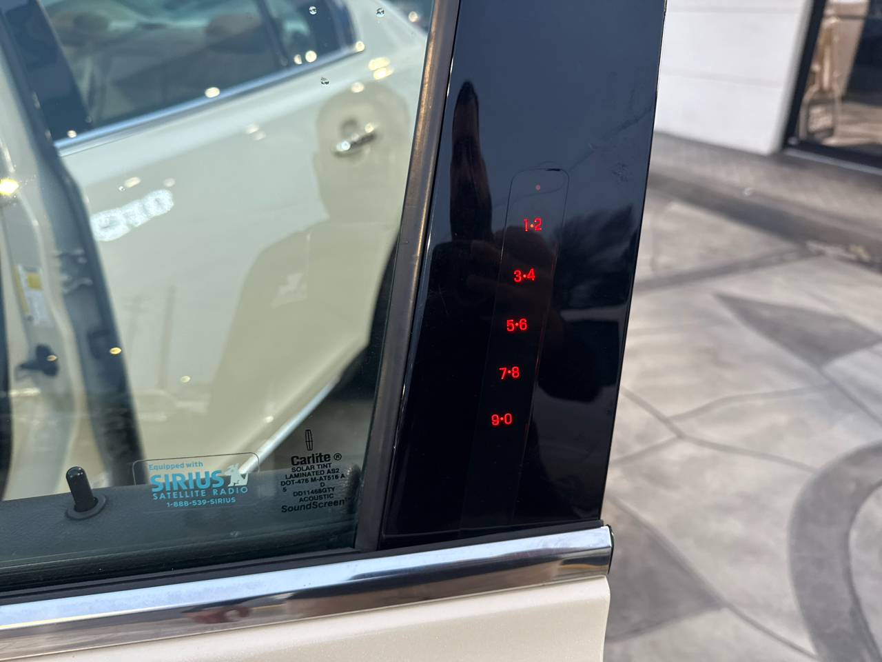 Lincoln MKS FWD 2015