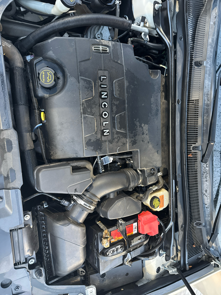 Lincoln MKS FWD 2015