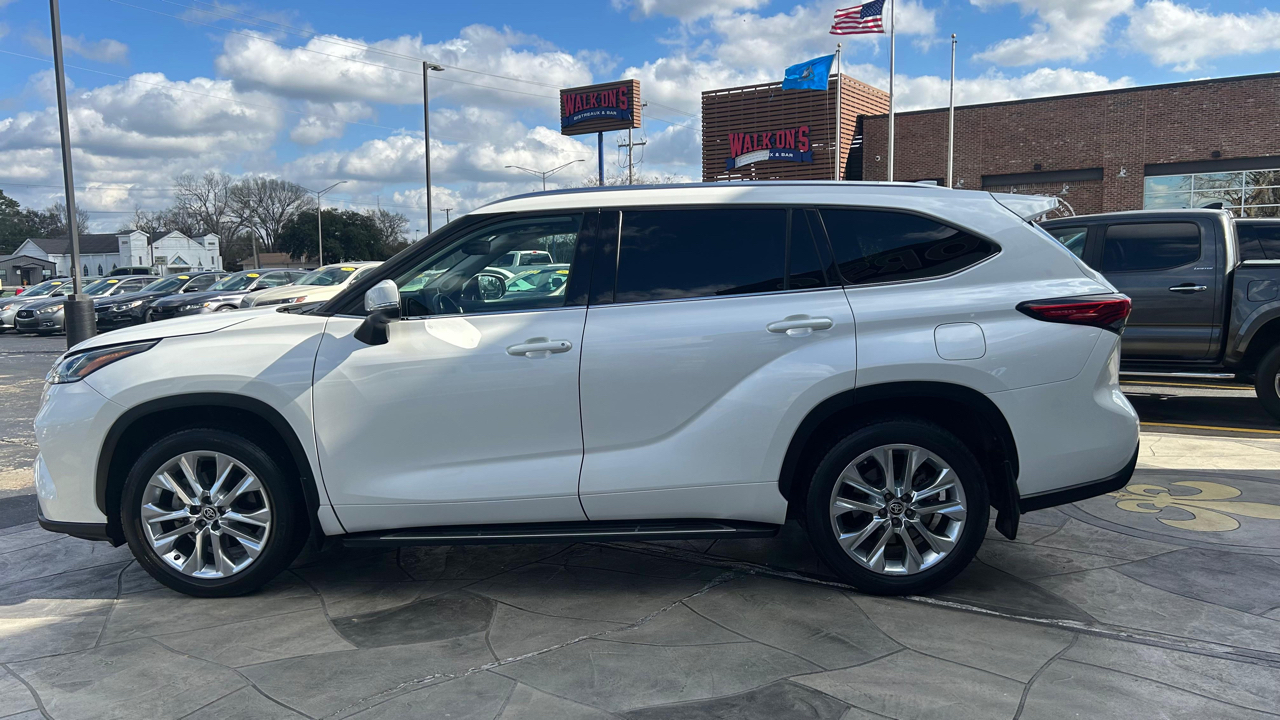 Toyota Highlander Limited 2021