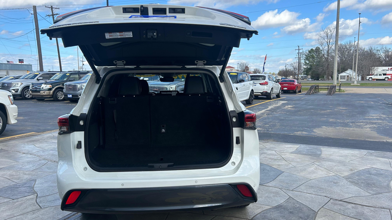 Toyota Highlander Limited 2021