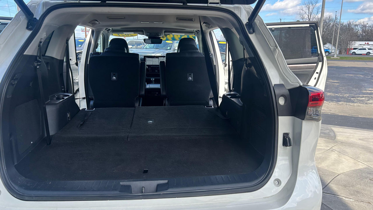 Toyota Highlander Limited 2021