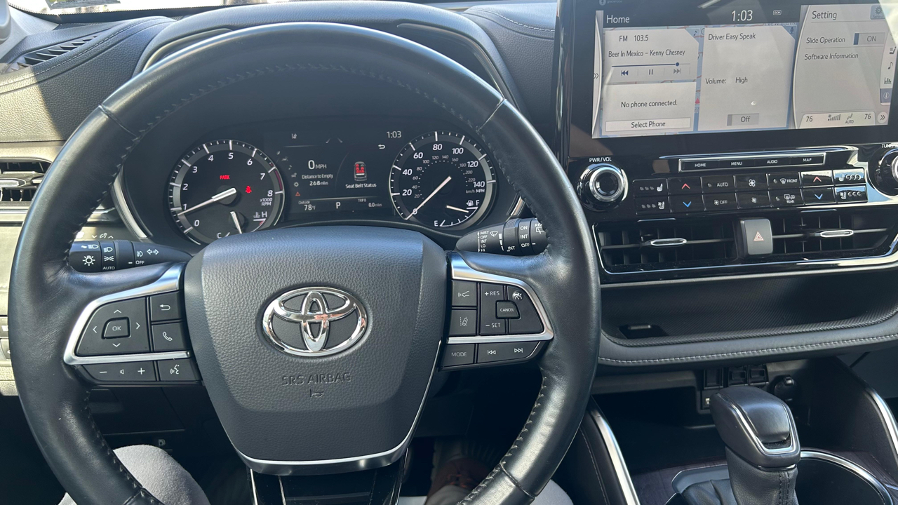 Toyota Highlander Limited 2021