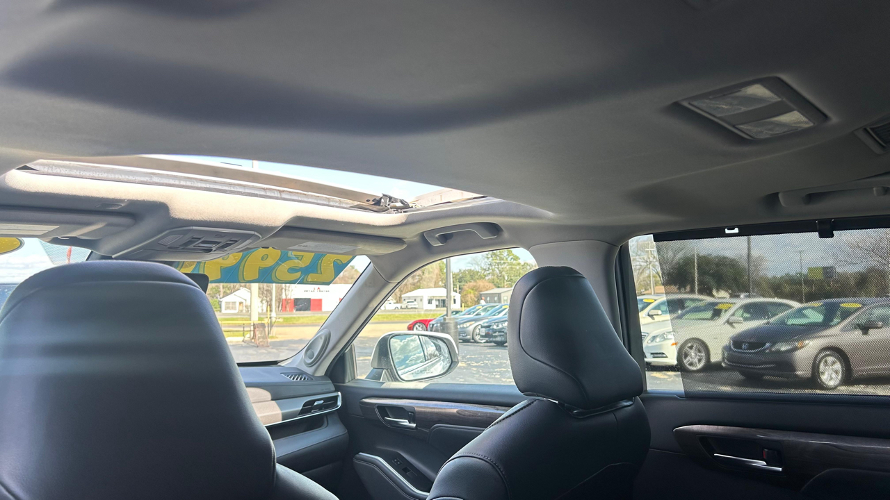 Toyota Highlander Limited 2021