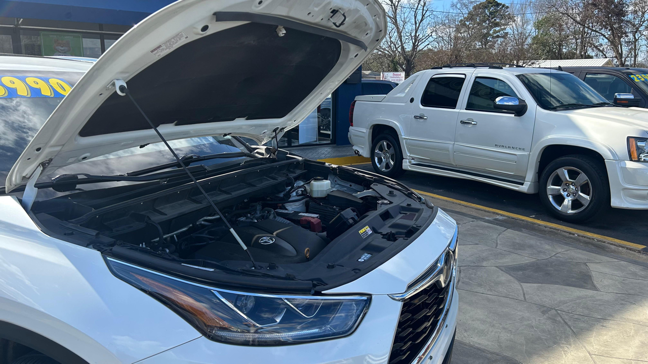 Toyota Highlander Limited 2021