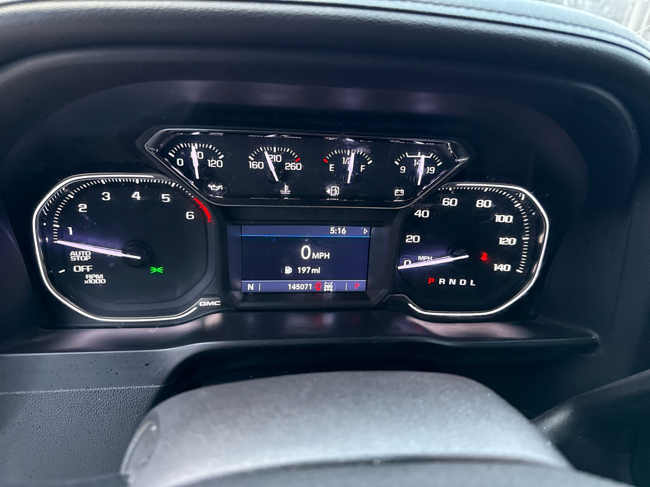 GMC Sierra 1500 4WD Crew Cab 147" SLE 2020