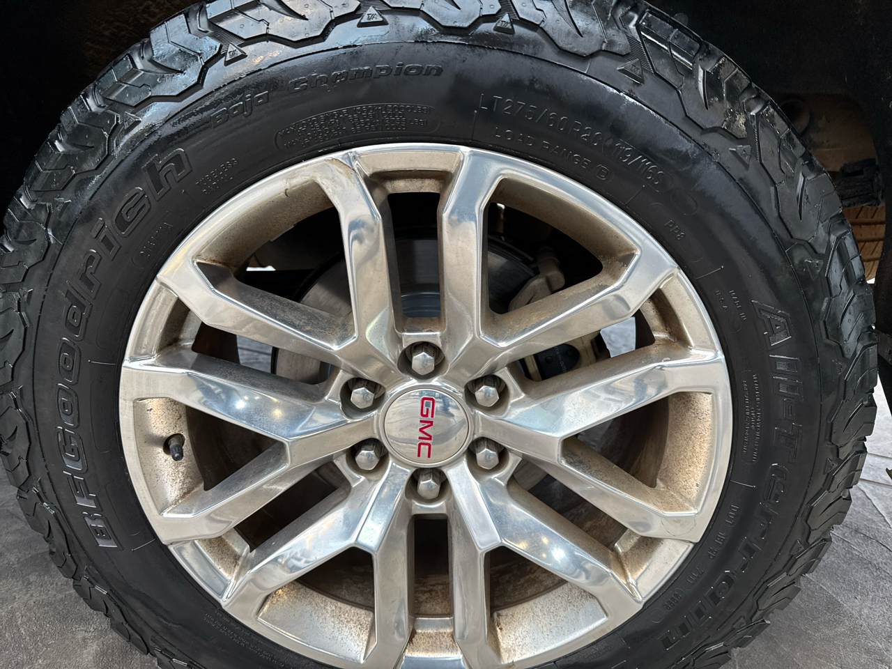 GMC Sierra 1500 4WD Crew Cab 147" SLE 2020