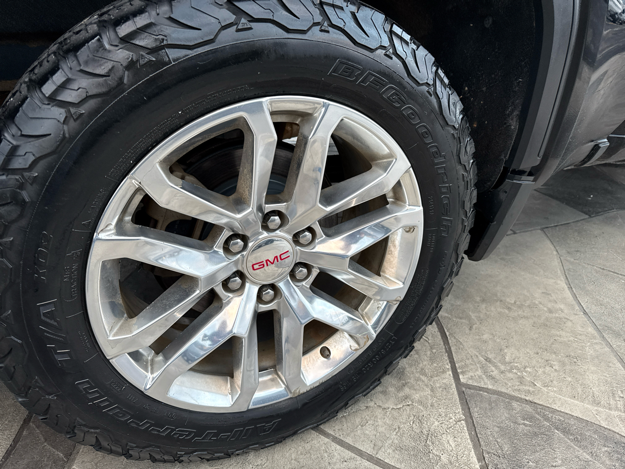 GMC Sierra 1500 4WD Crew Cab 147" SLE 2020