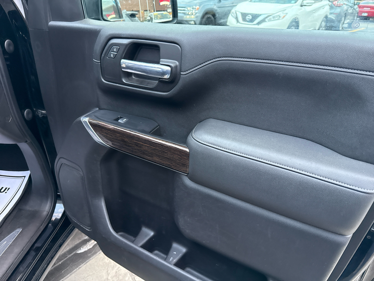 GMC Sierra 1500 4WD Crew Cab 147" SLE 2020