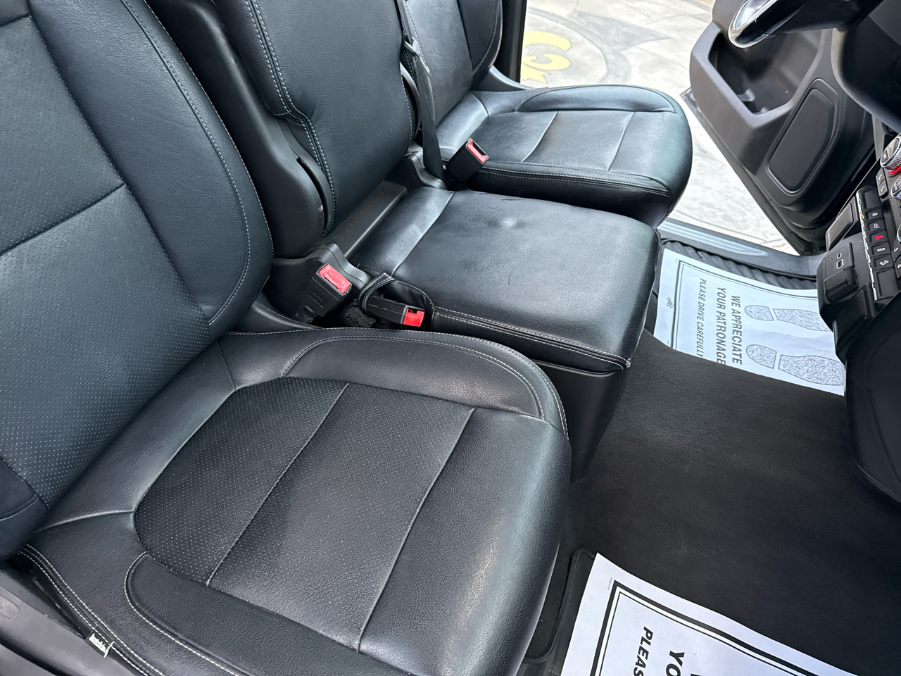 GMC Sierra 1500 4WD Crew Cab 147" SLE 2020