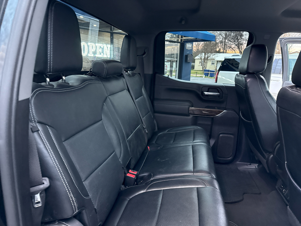 GMC Sierra 1500 4WD Crew Cab 147" SLE 2020