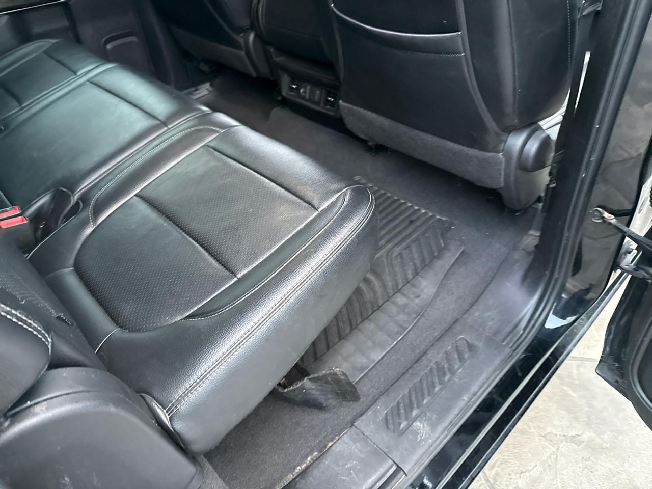 GMC Sierra 1500 4WD Crew Cab 147" SLE 2020