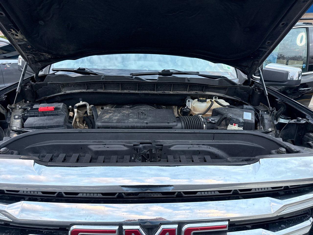 GMC Sierra 1500 4WD Crew Cab 147" SLE 2020