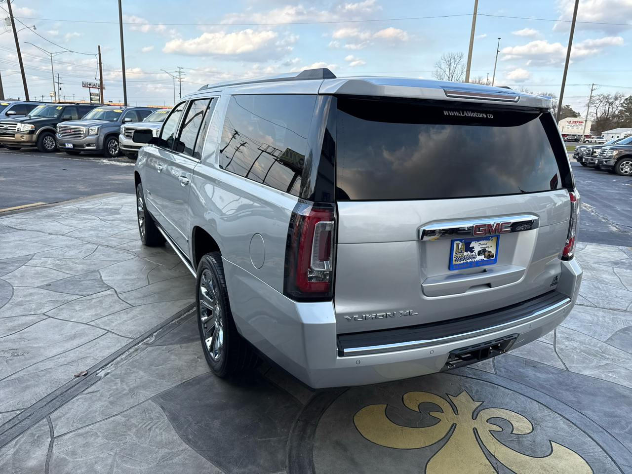 GMC Yukon Denali XL 2WD 2015