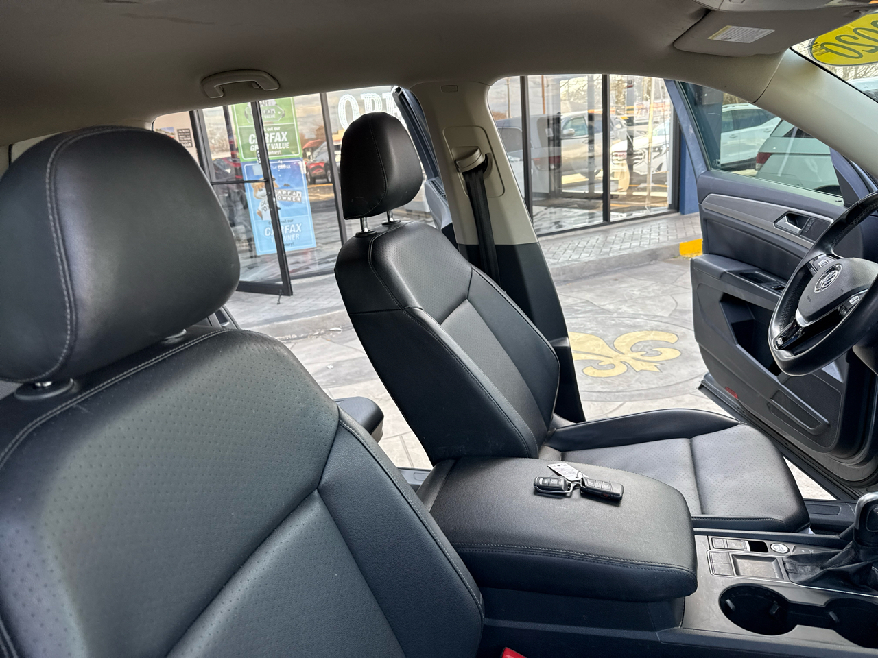 Volkswagen Atlas SE w/Technology 2020