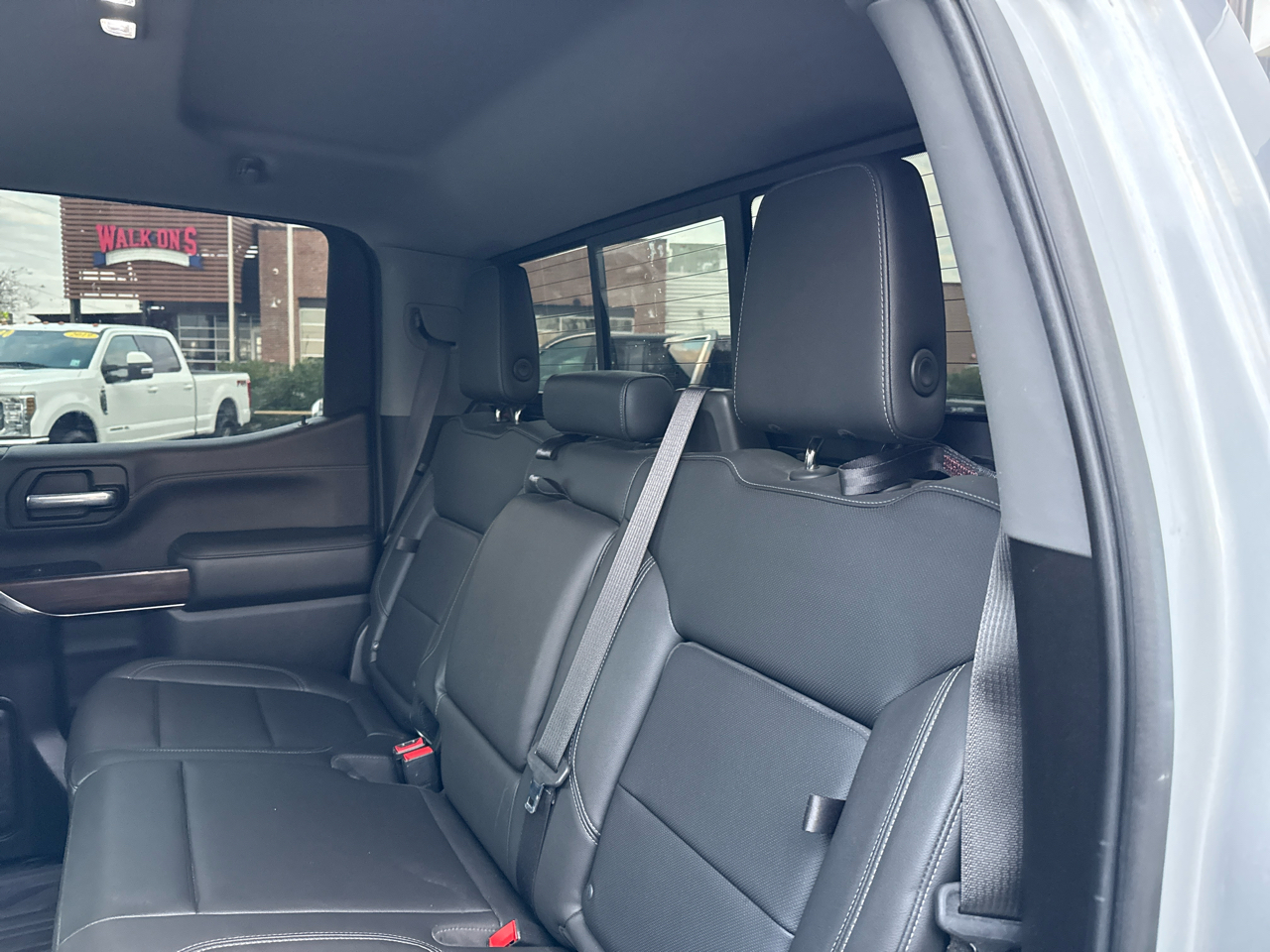GMC Sierra 1500 4WD Crew Cab 153.0" SLT 2019