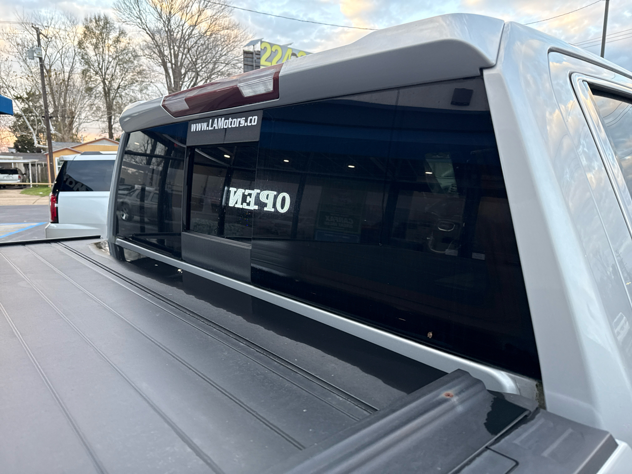 GMC Sierra 1500 4WD Crew Cab 153.0" SLT 2019