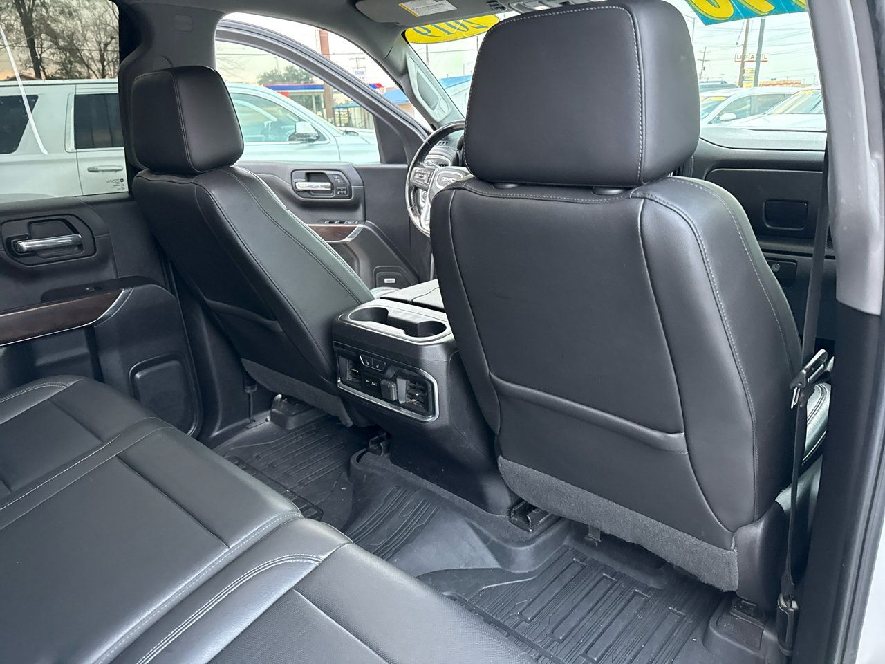 GMC Sierra 1500 4WD Crew Cab 153.0" SLT 2019