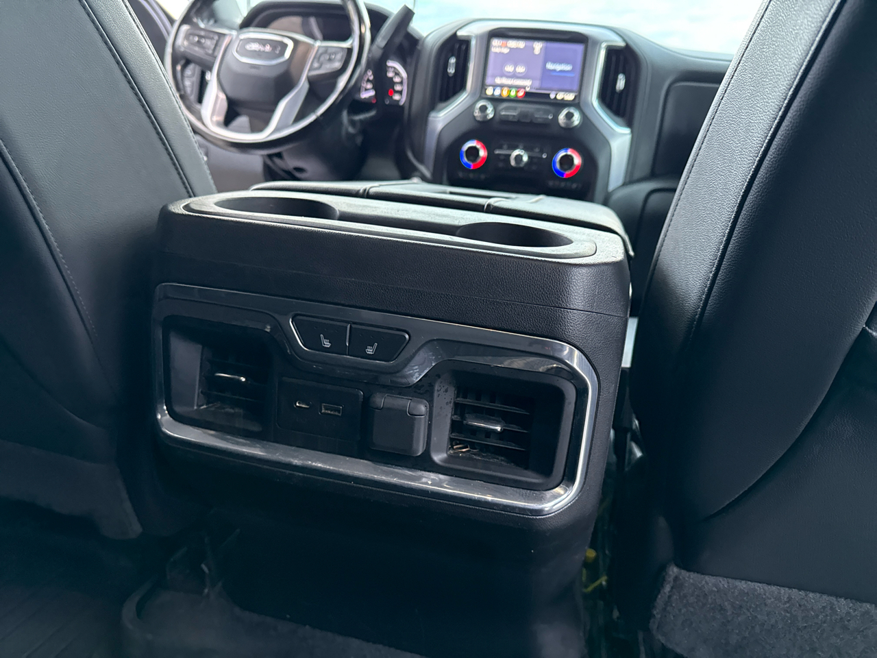 GMC Sierra 1500 4WD Crew Cab 153.0" SLT 2019