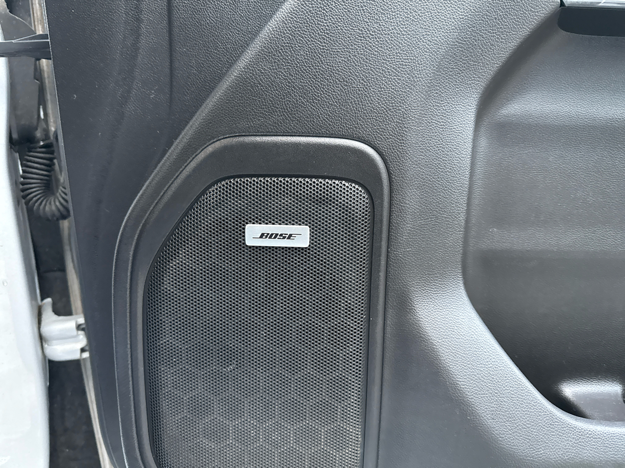 GMC Sierra 1500 4WD Crew Cab 153.0" SLT 2019