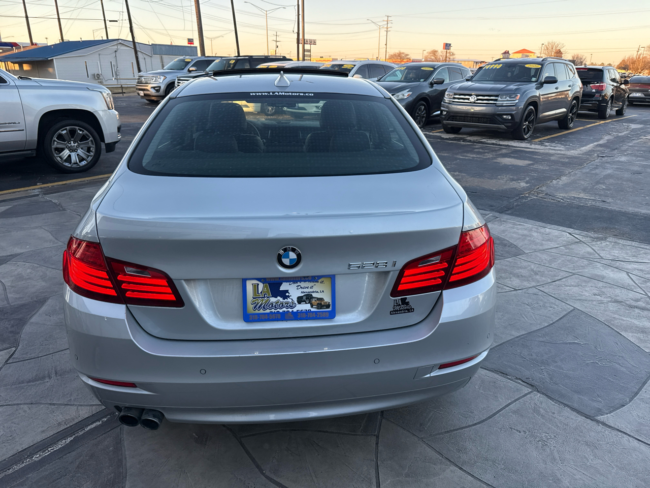 BMW 5-Series 528i 2016