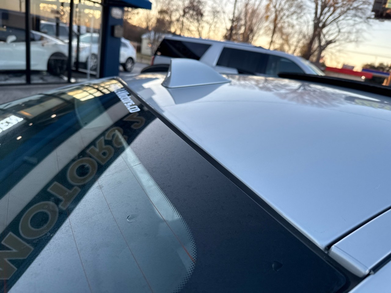 BMW 5-Series 528i 2016