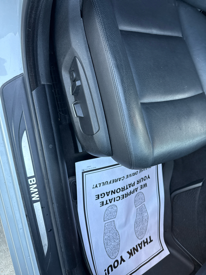 BMW 5-Series 528i 2016