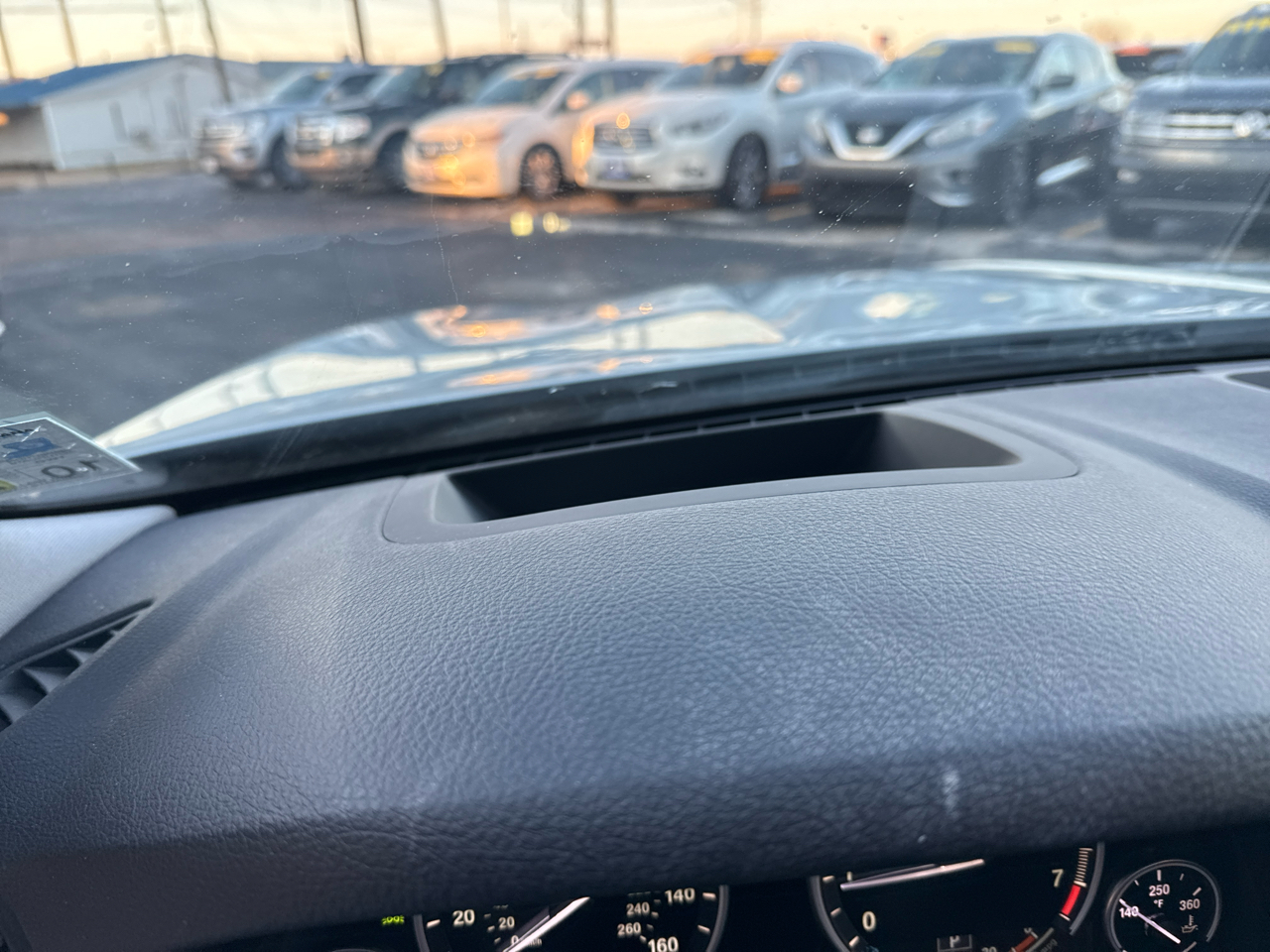 BMW 5-Series 528i 2016