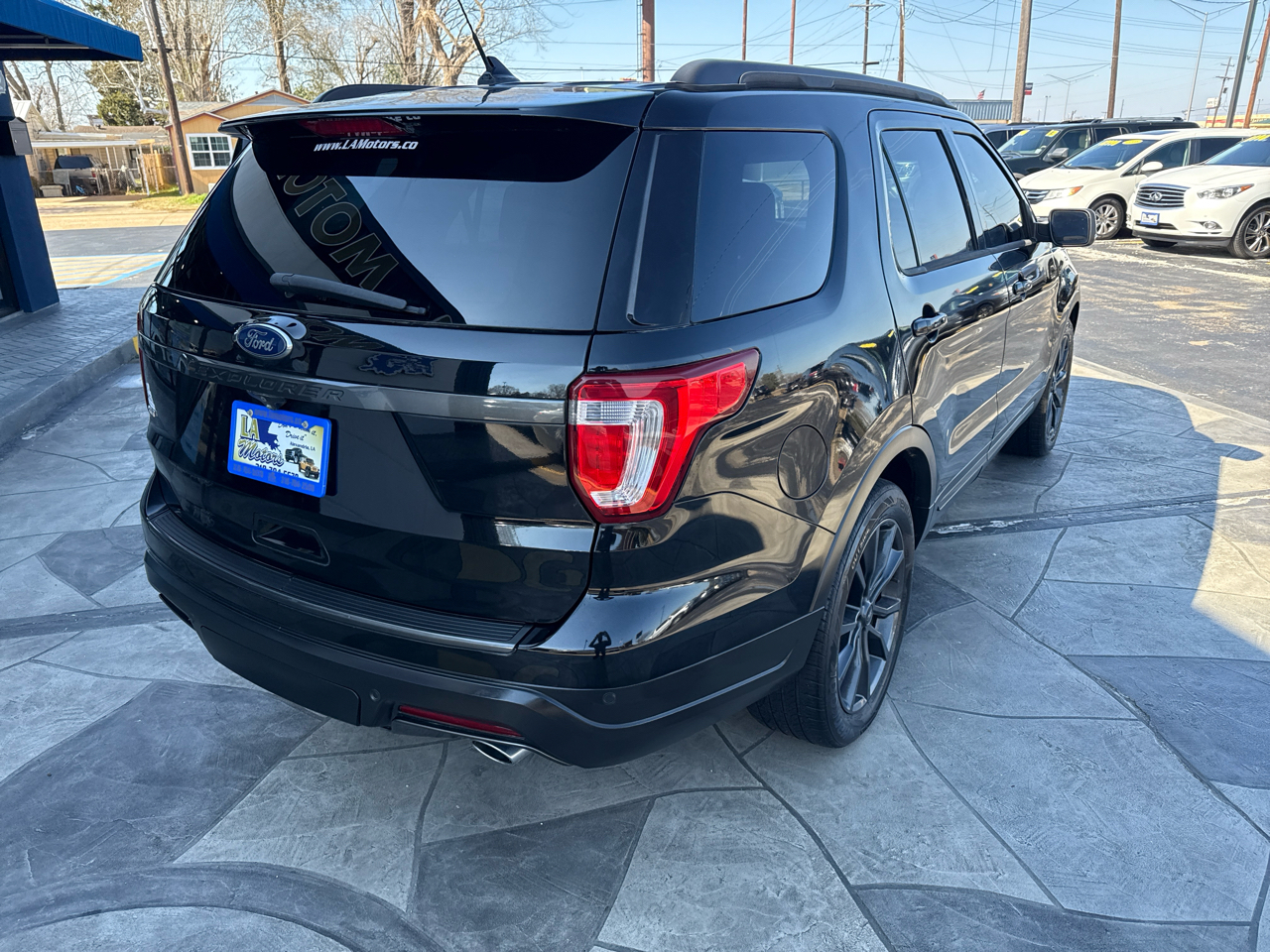 Ford Explorer FWD 4dr XLT 2018