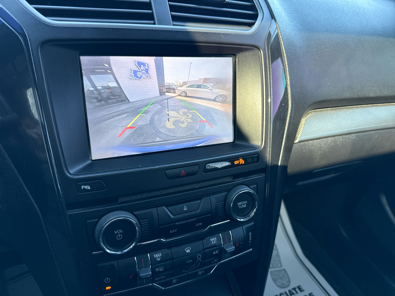 Ford Explorer FWD 4dr XLT 2018