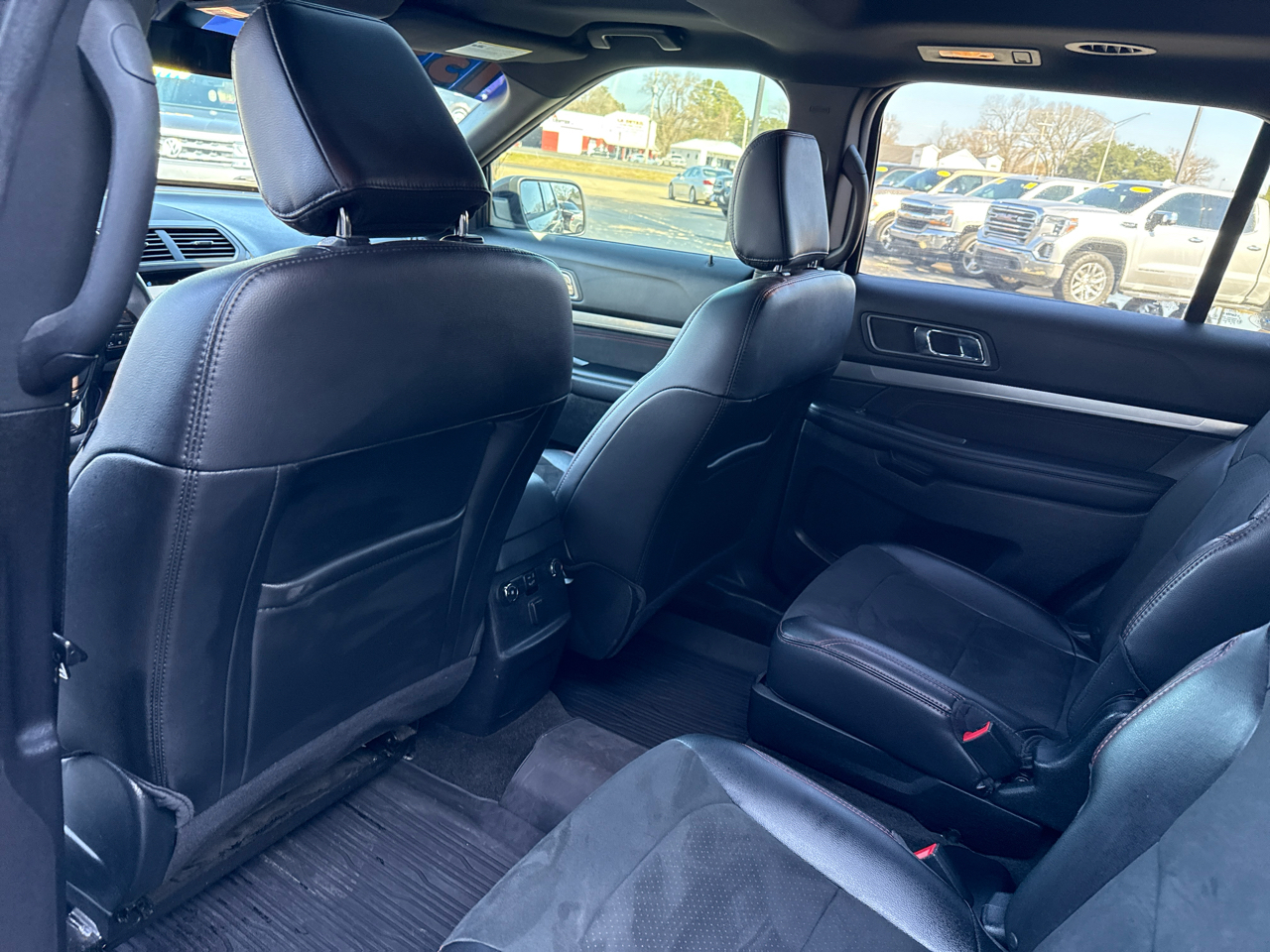 Ford Explorer FWD 4dr XLT 2018