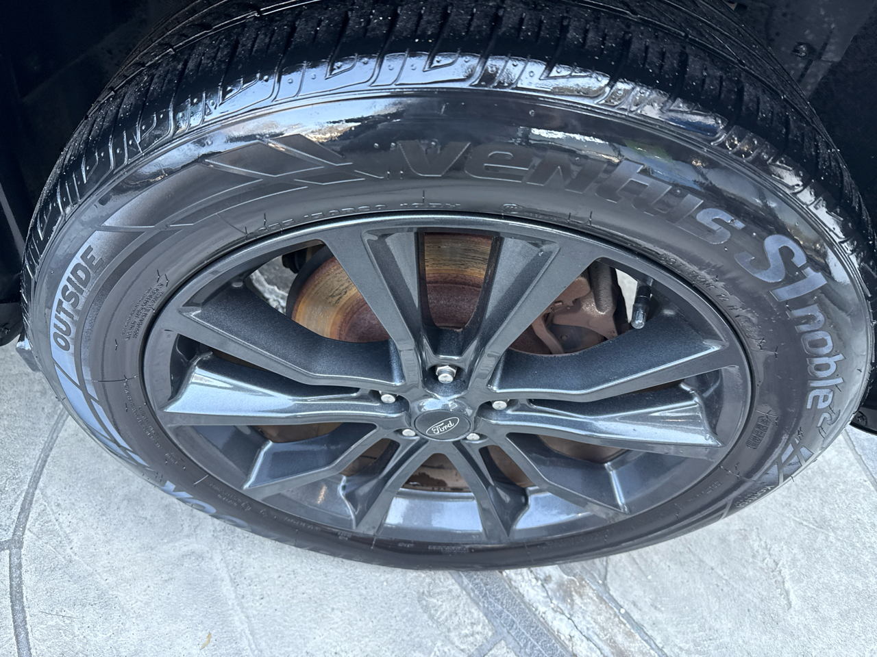 Ford Explorer FWD 4dr XLT 2018