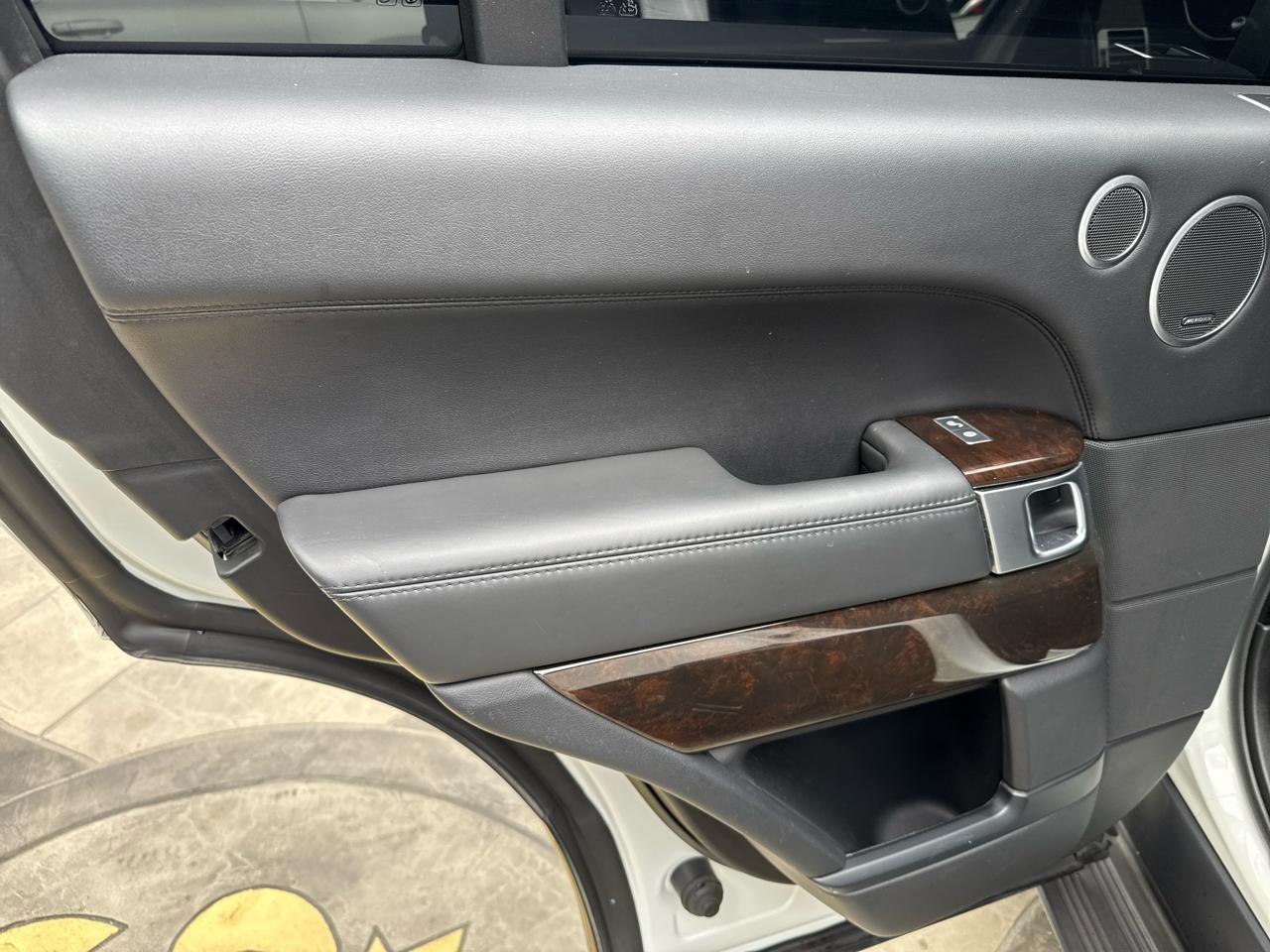 Land Rover Range Rover HSE 2017