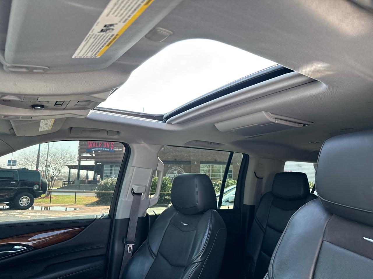 Cadillac Escalade ESV 2WD Premium 2015