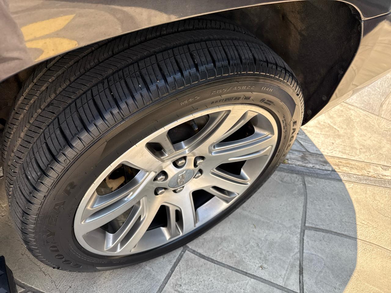 Cadillac Escalade ESV 2WD Premium 2015