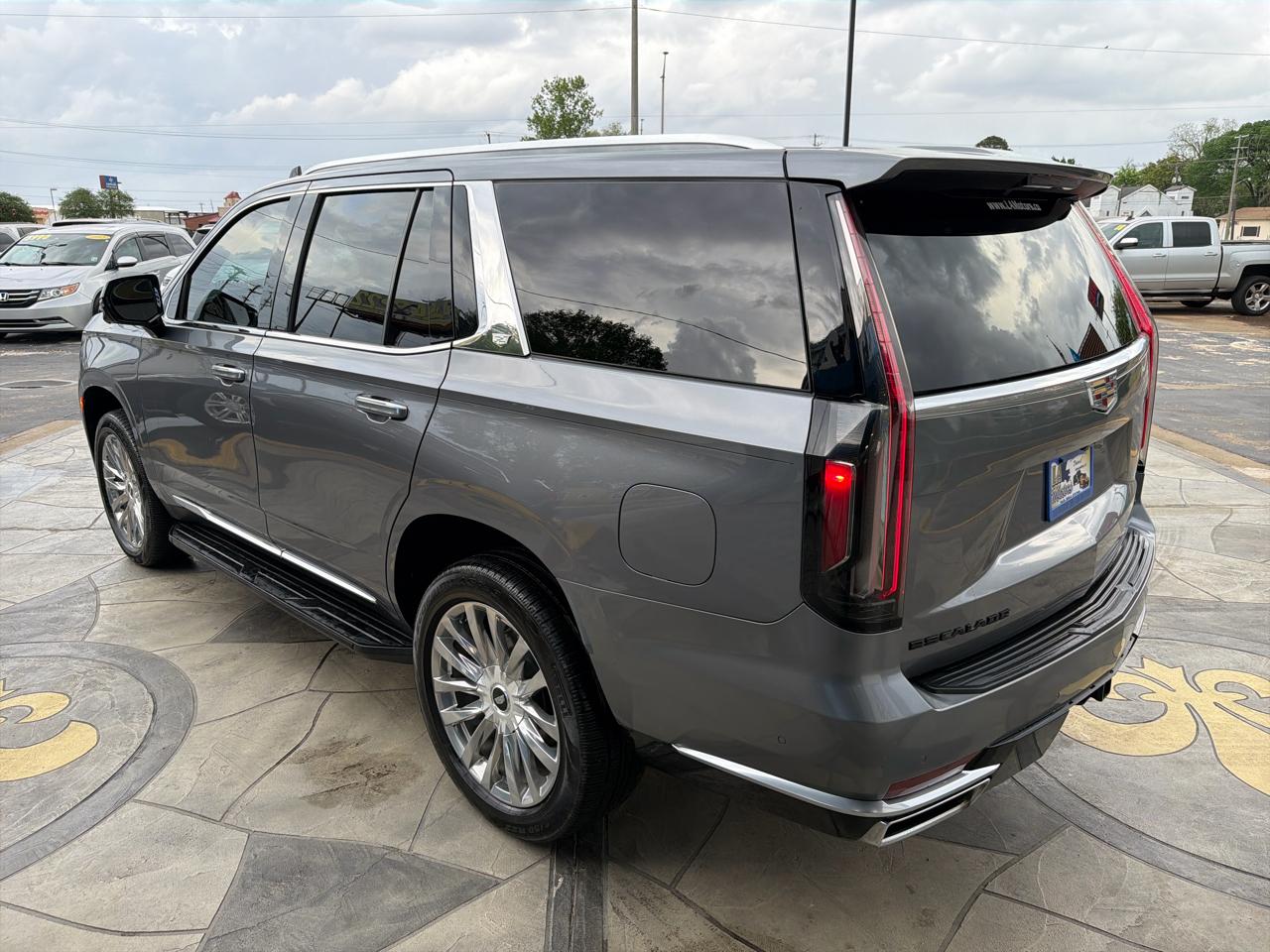 Cadillac Escalade Premium Luxury AWD 2021