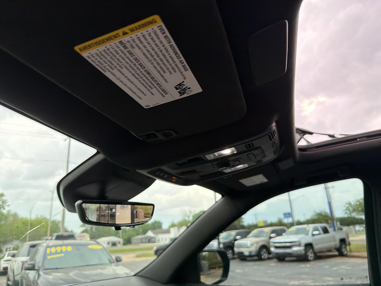 Cadillac Escalade Premium Luxury AWD 2021