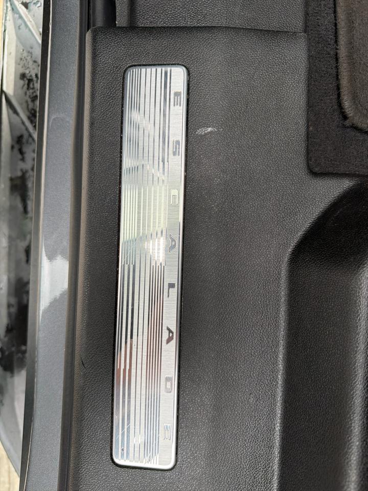 Cadillac Escalade Premium Luxury AWD 2021