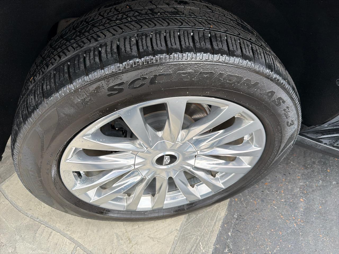 Cadillac Escalade Premium Luxury AWD 2021