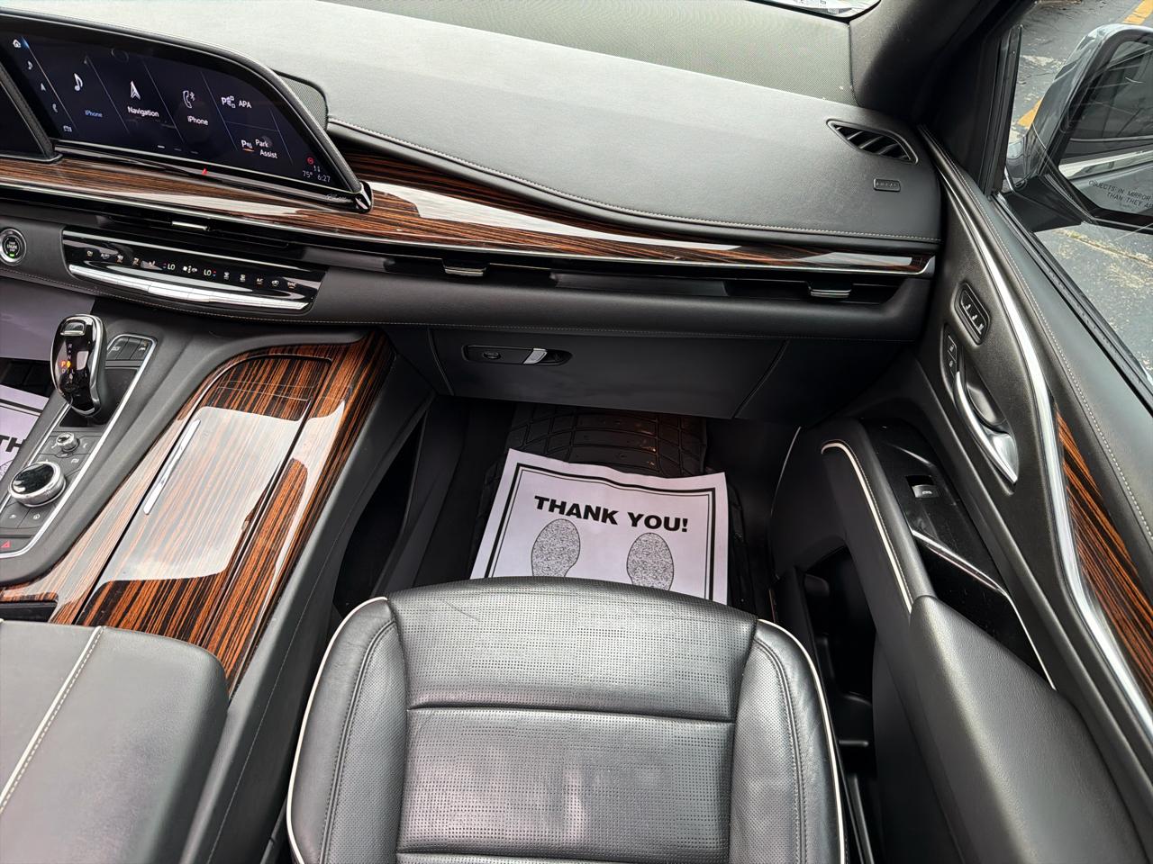 Cadillac Escalade Premium Luxury AWD 2021