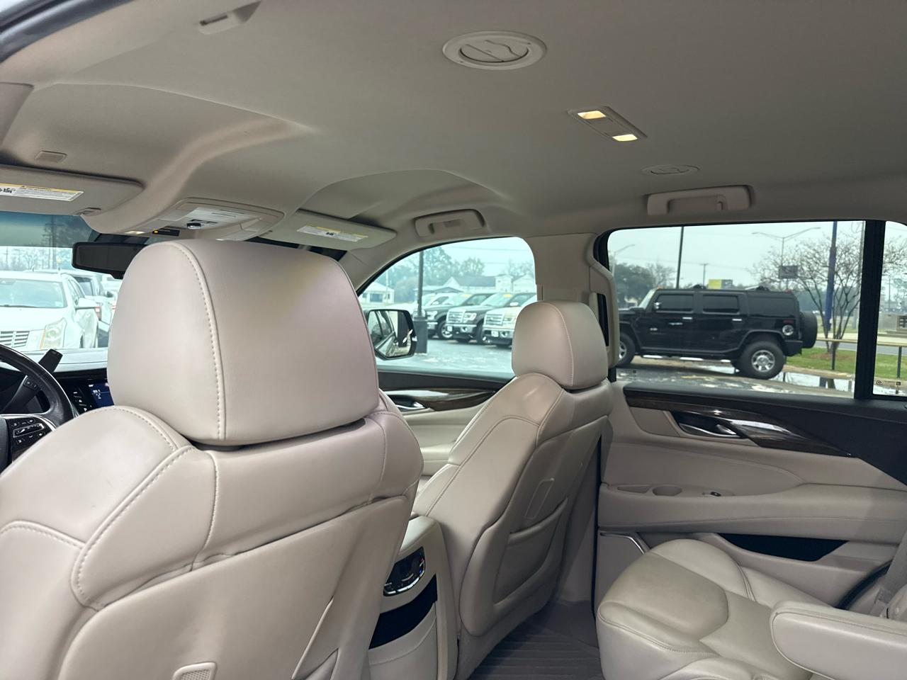 Cadillac Escalade Standard 2WD 2020