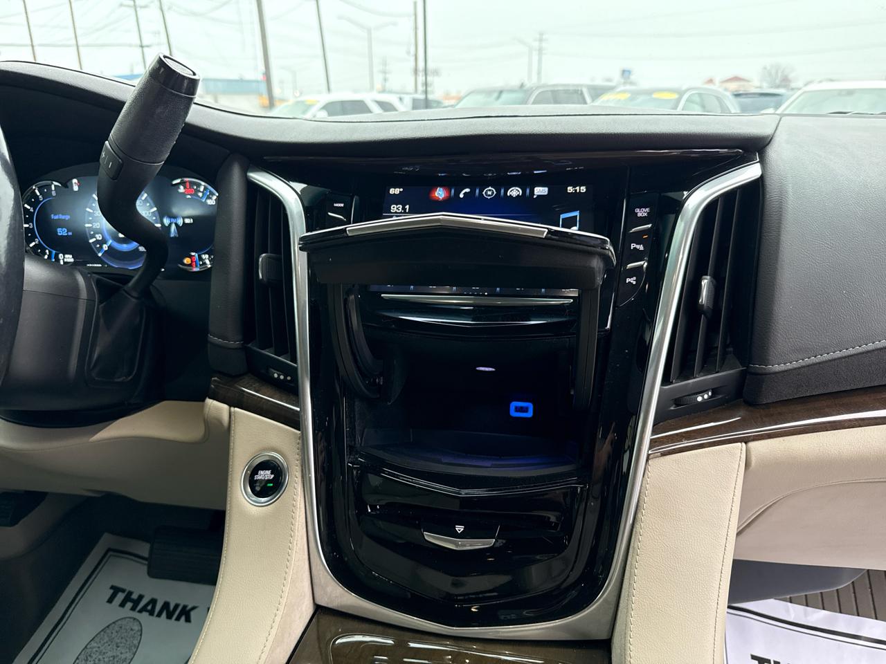Cadillac Escalade Standard 2WD 2020