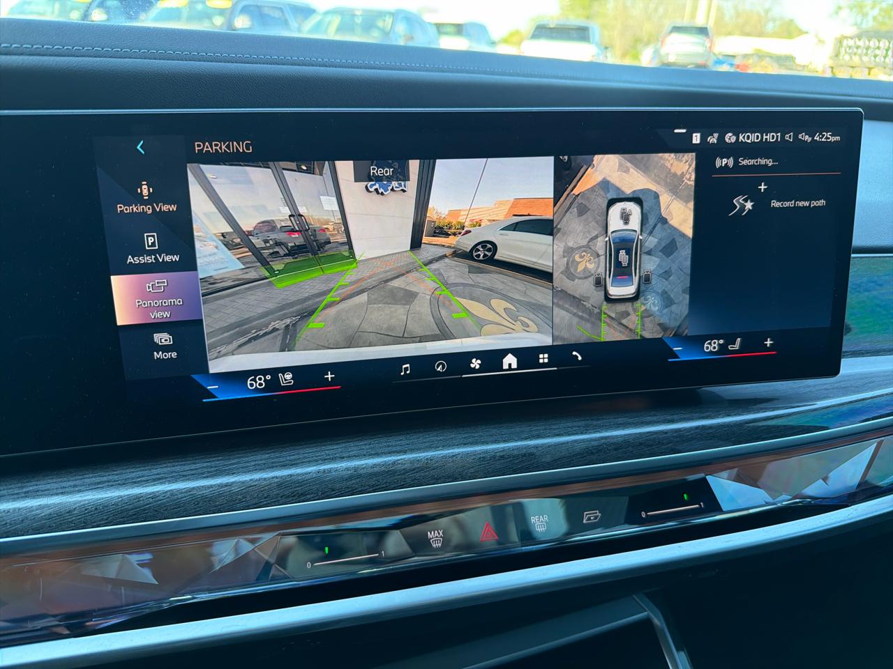 BMW 7-Series 740i 2023