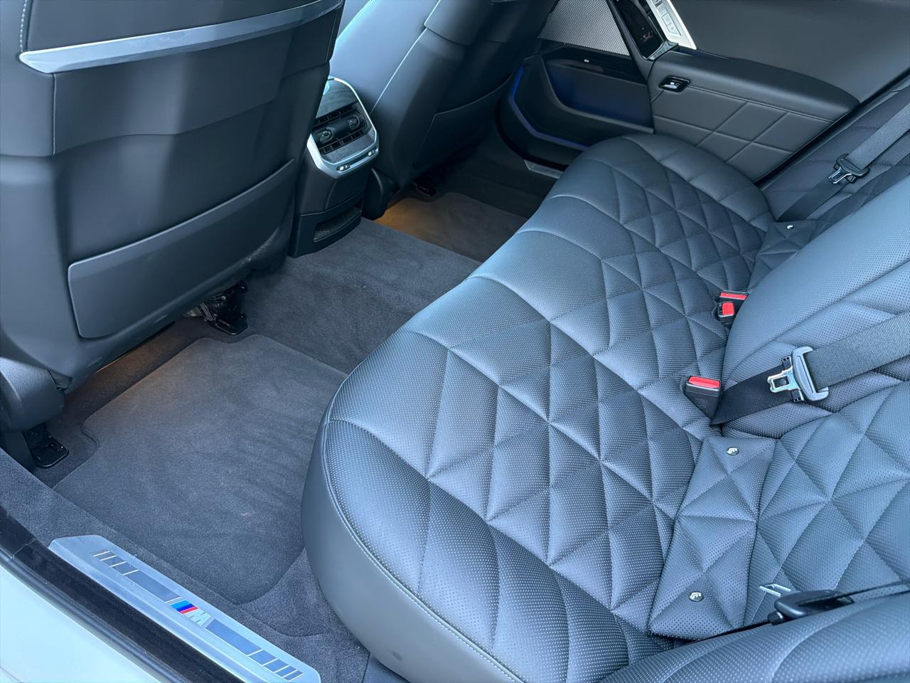 BMW 7-Series 740i 2023