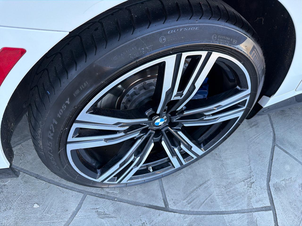 BMW 7-Series 740i 2023