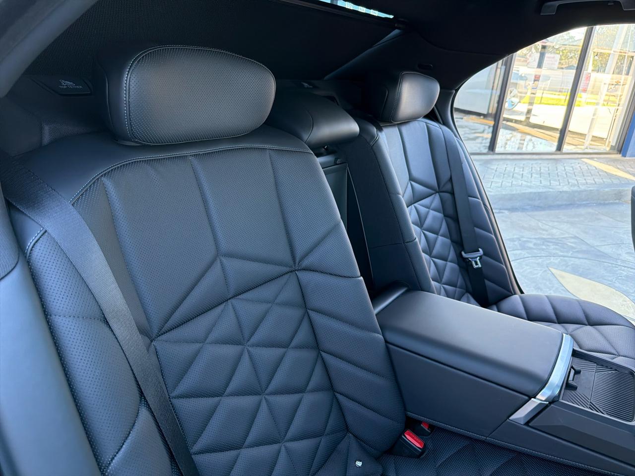 BMW 7-Series 740i 2023