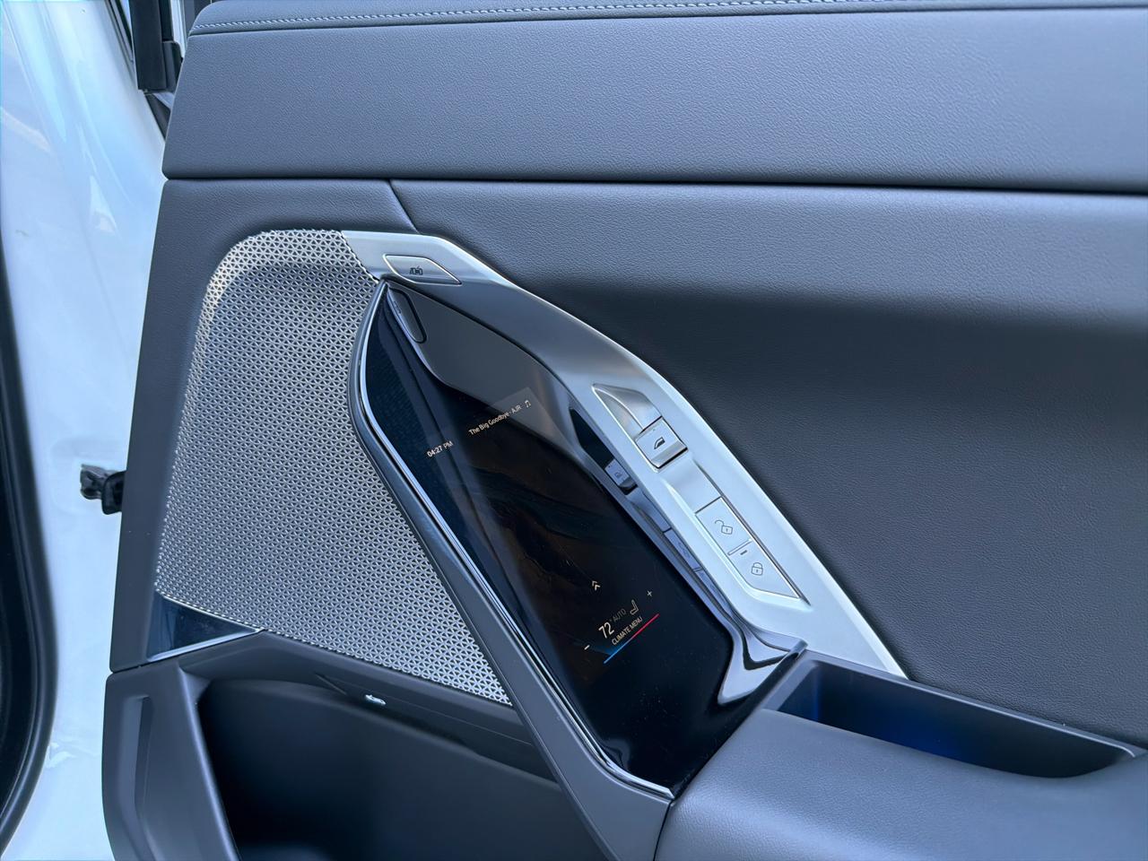 BMW 7-Series 740i 2023