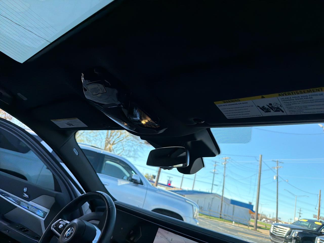 BMW 7-Series 740i 2023